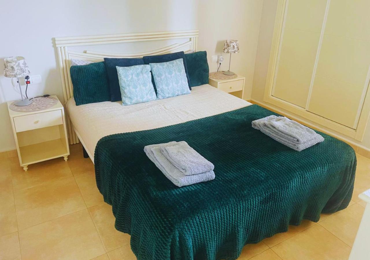 Esmeralda Suites 칼페 외부 사진